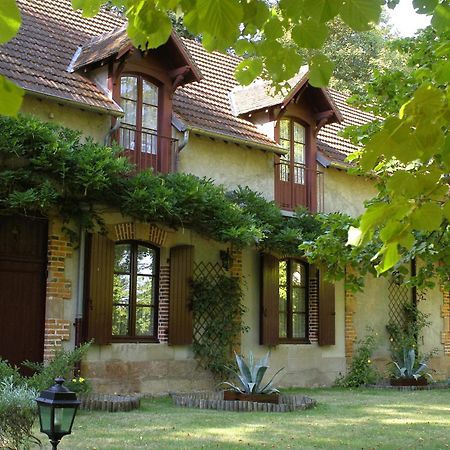 Le Chalet Montegut Coulandon Εξωτερικό φωτογραφία