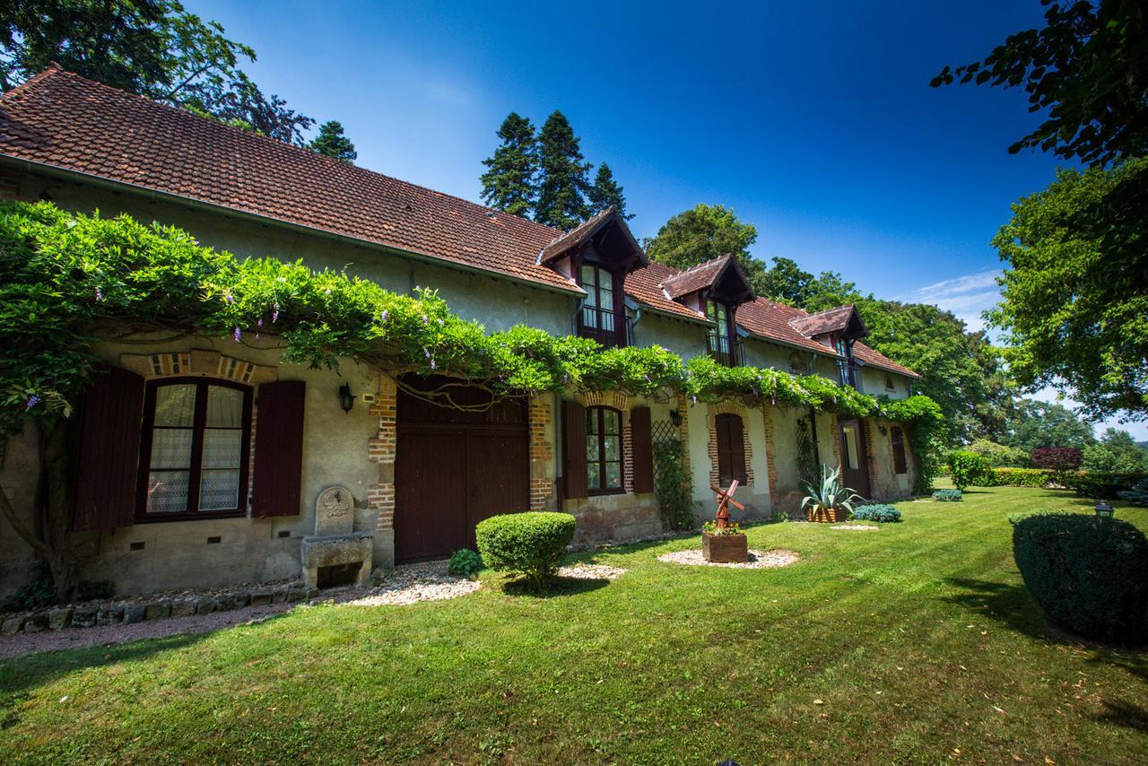 Le Chalet Montegut Coulandon Εξωτερικό φωτογραφία